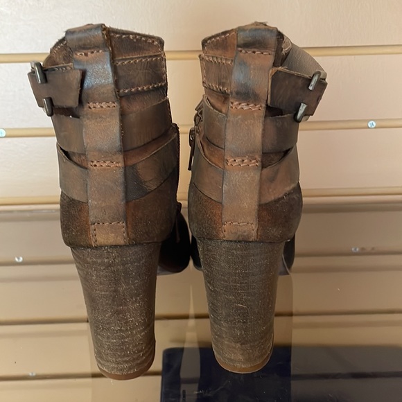 Diba True. Open toe booties - Picture 2 of 7